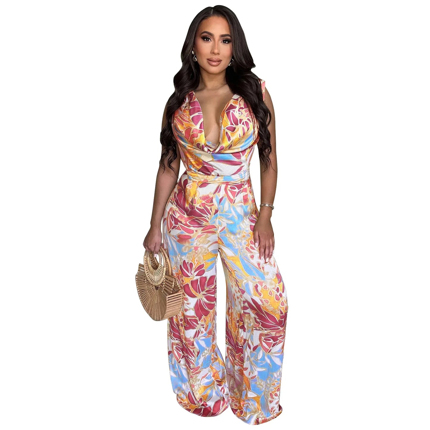 Der Jumpsuit mit Wasserfallausschnitt