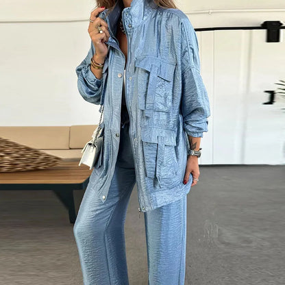 Set aus einfarbiger Utility-Jacke und Hose mit Kordelzug